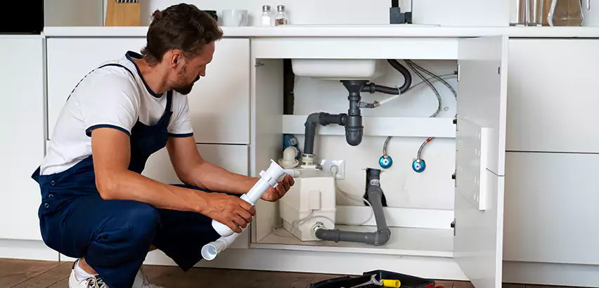 Plumbers for Frozen Pipes in Salem